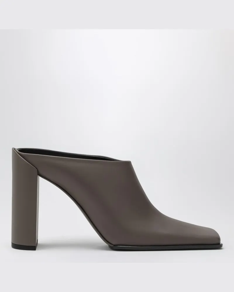 Alaïa Mule mit eckiger Spitze in Taupegrau Braun