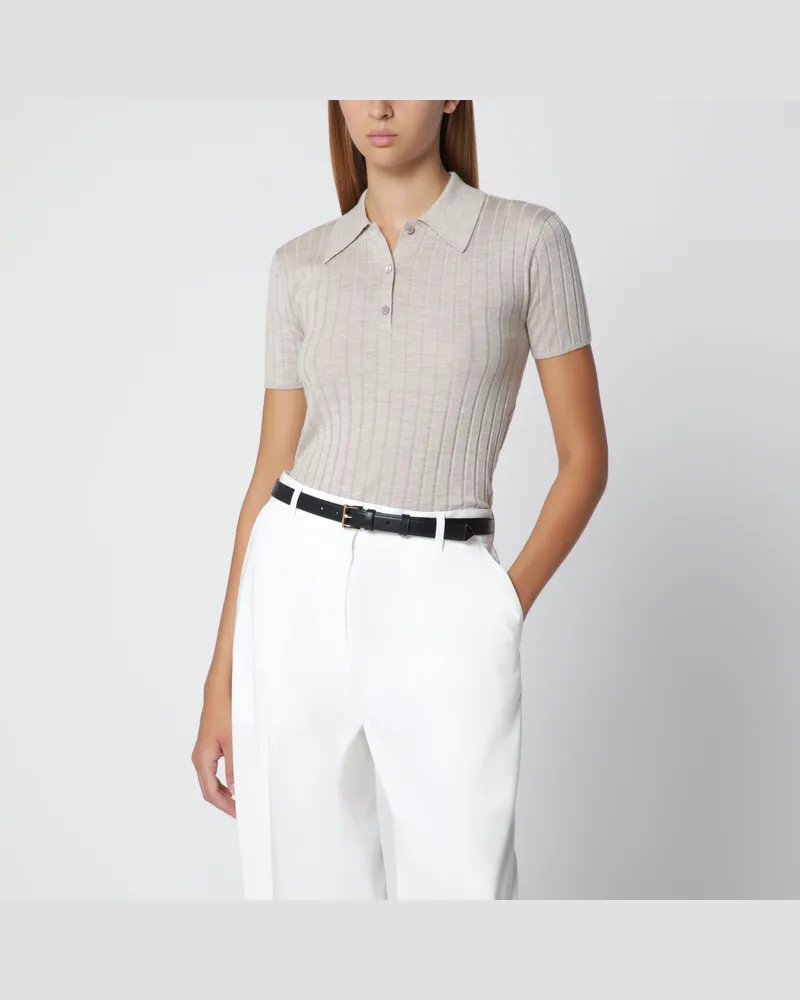 Totême Geripptes Poloshirt aus Kaschmir und Seide in Greige Beige