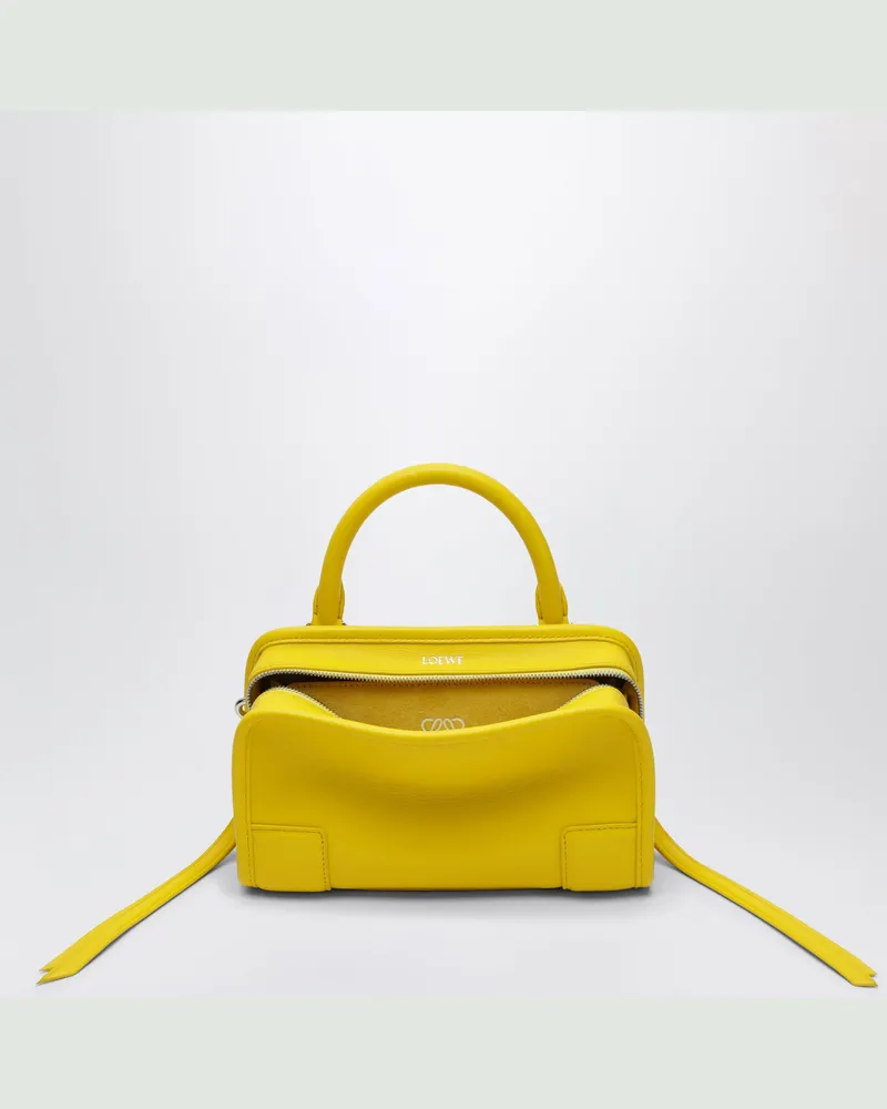 Loewe Mini-Handtasche Amazona aus genarbtem Kalbsleder in Gelb Yellow