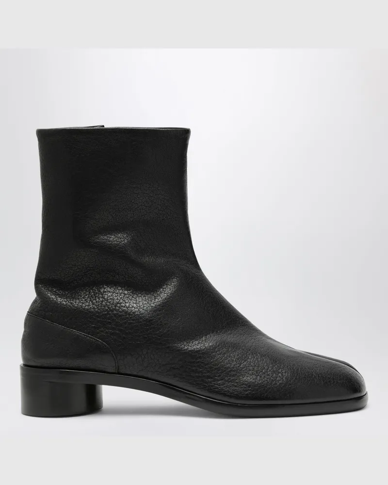 Maison Margiela Tabi leather ankle boots in black Black