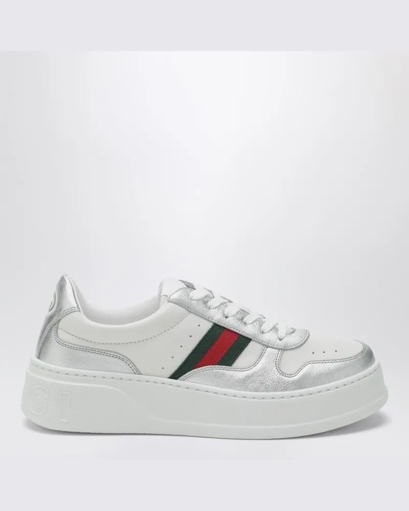 Gucci Weiße und silberne Sneaker mit übergroßer Sohle Metallisch