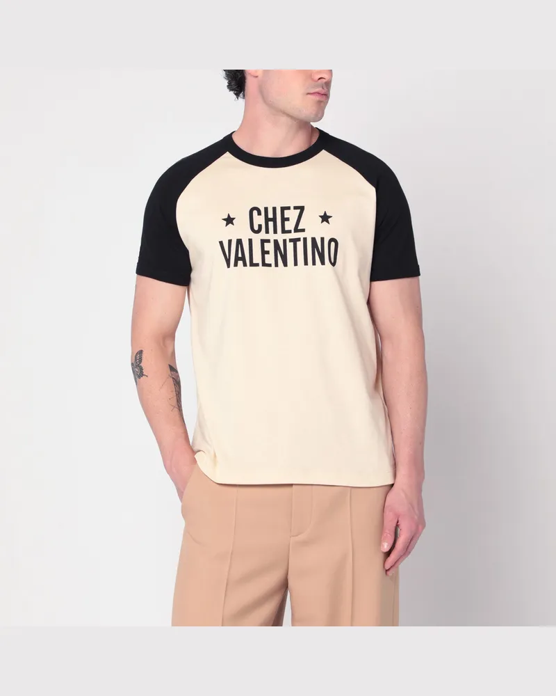 Valentino Garavani Butter/schwarzes T-Shirt mit Chez -Druck Beige