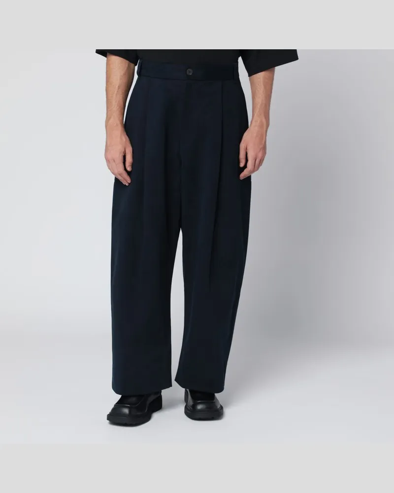 Studio Nicholson Weit geschnittene dunkelblaue Baumwollhose Blau