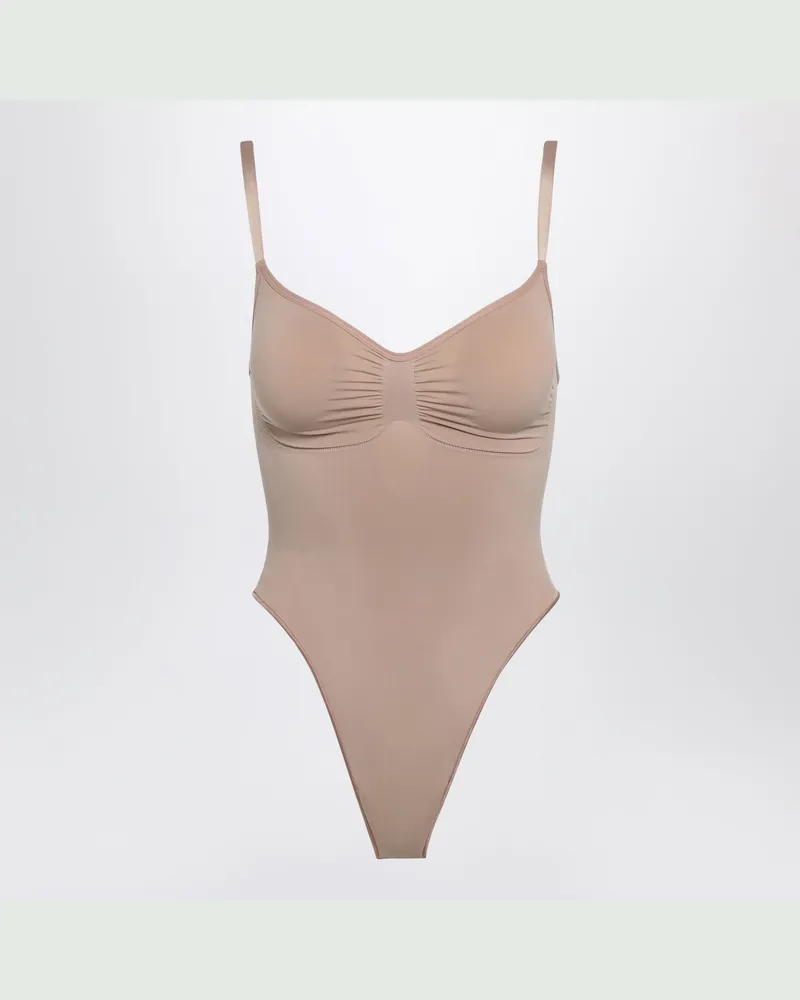 SKIMS Siennabrauner Seamless Sculpt String-Body Brown