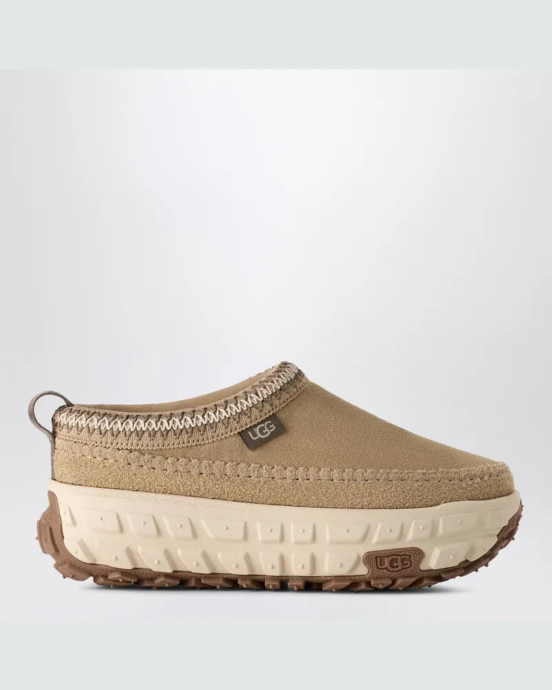 UGG Venture Daze in senffarbenem Wildleder 
