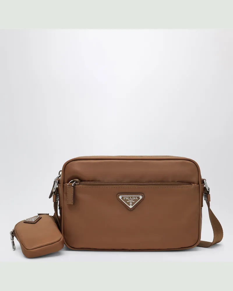 Prada Umhängetasche aus Re-Nylon in Brandy Brown