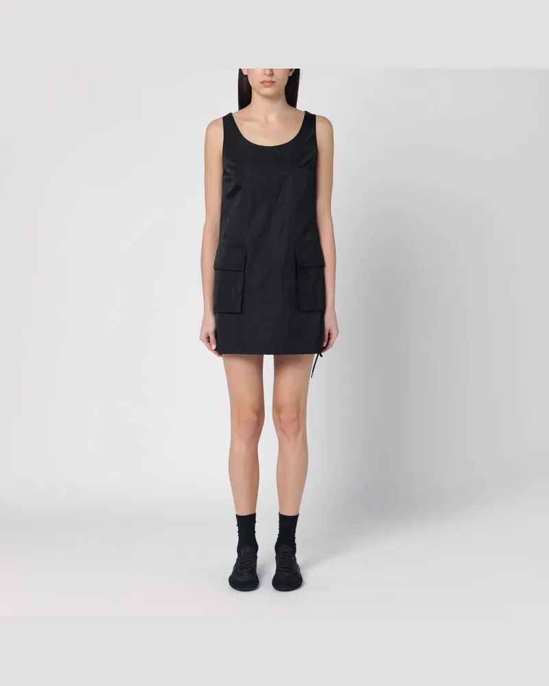 Prada Kurzes schwarzes Kleid aus Re-Nylon Schwarz