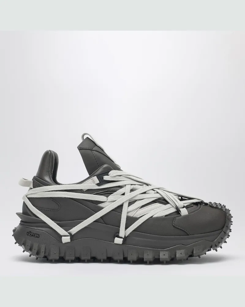Moncler Trailgrip Magalace Sneakers in Schlammfarbe Brown