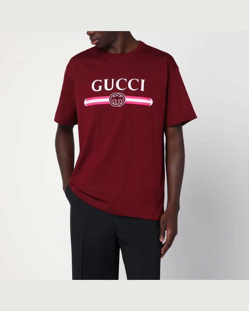 Gucci T-Shirt in Ankerrot mit Logodruck Burgunderrot