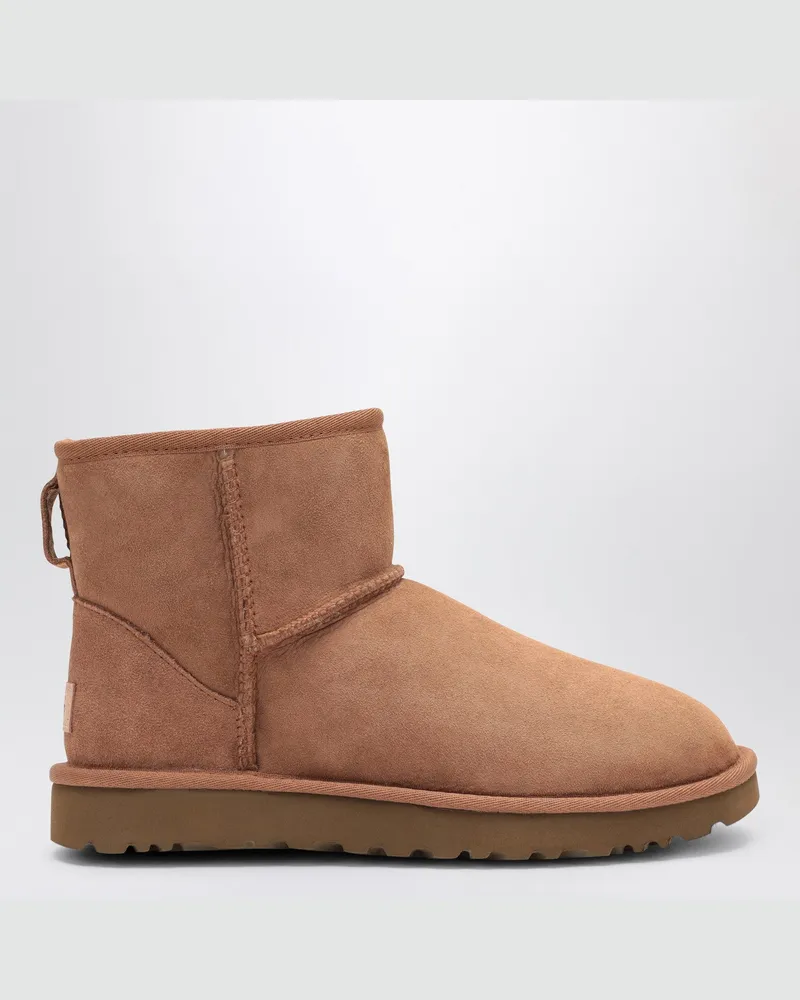 UGG Classic Mini II Stiefel in Kastanienbraun 