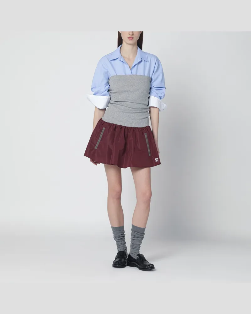 Miu Miu Minikleid mit Re-Nylon-Rock in Amarant Red