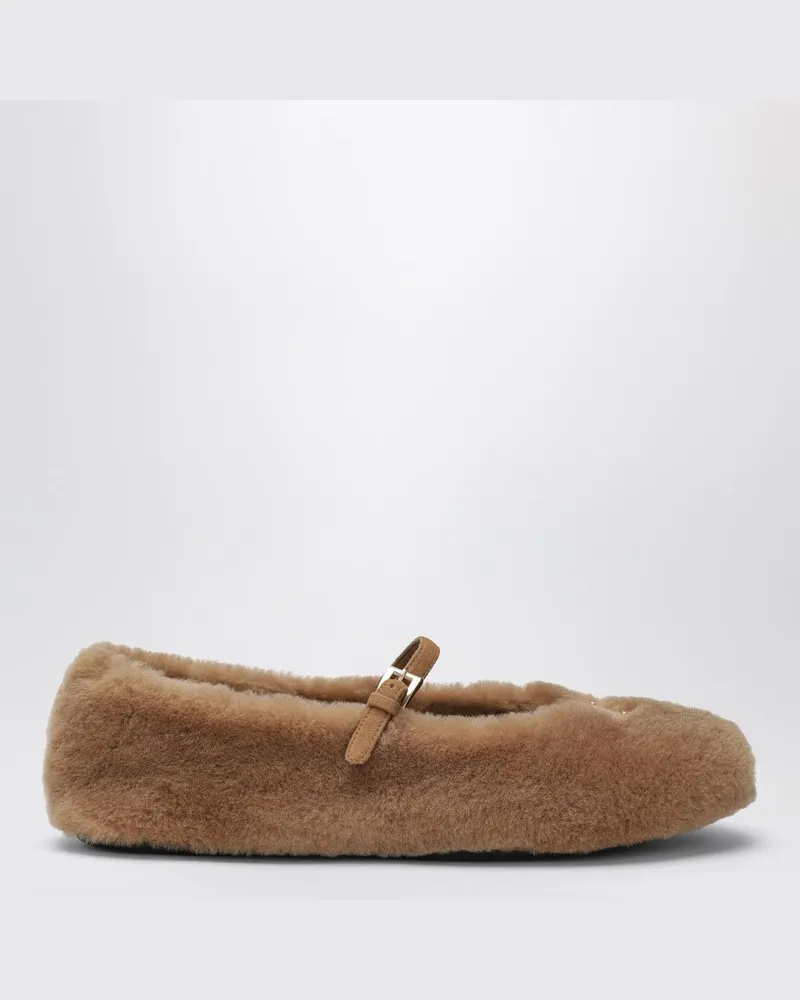 Prada Ballerinas aus karamellfarbenem Lammfell Beige