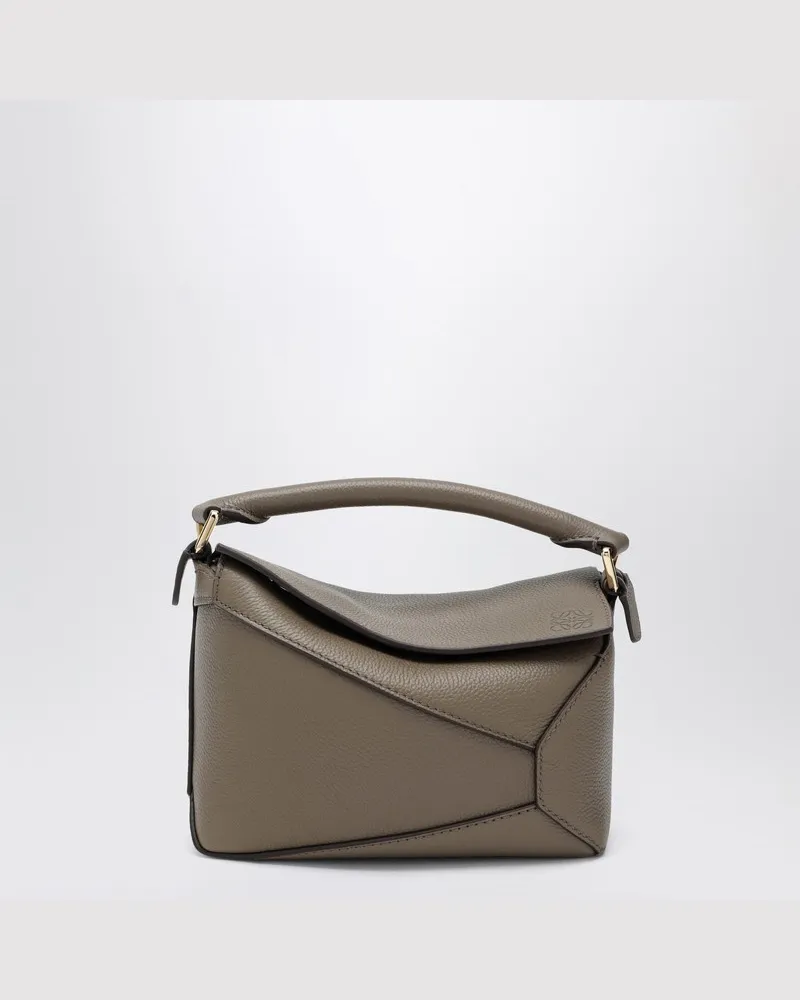 Loewe Mini Puzzle Edge Tasche aus genarbtem Taupe-Leder Braun