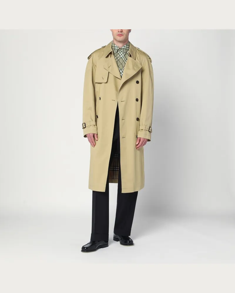 Burberry Doppelreihiger Trenchcoat in Hamper-Farbe Braun