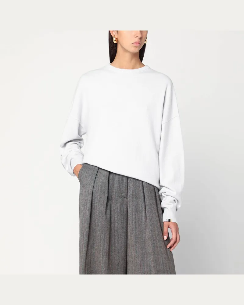 extreme cashmere Eisblauer Kaschmir-Pullover mit Rundhalsausschnitt Hellblau
