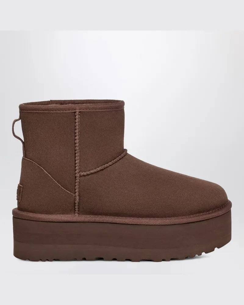 UGG Klassische Mini-Stiefel mit braunem Plateau Braun