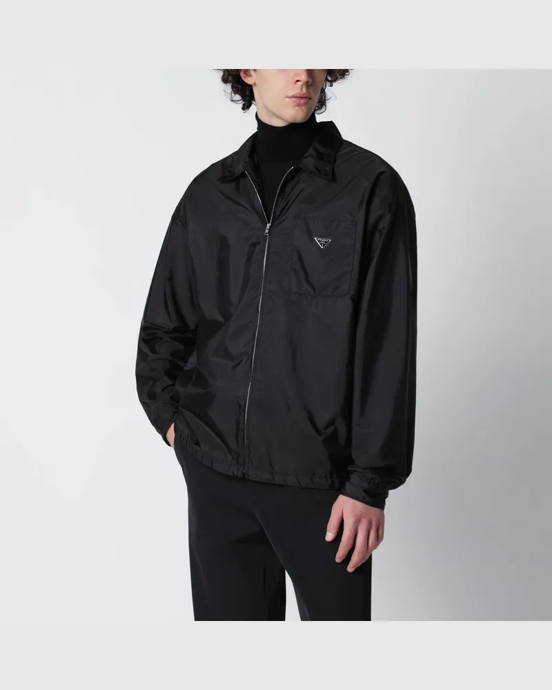 Prada Schwarzes Overshirt aus Re-Nylon mit Reißverschluss 