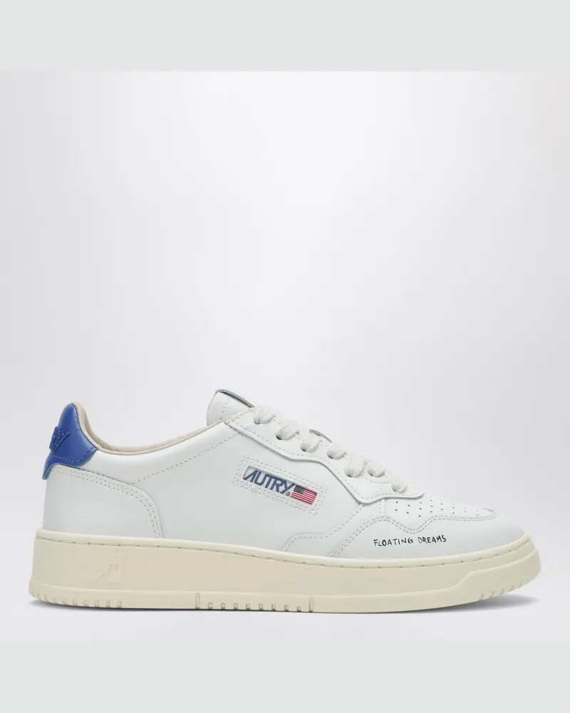 AUTRY Medalist Low Sneaker in Weiß und Space-Blau Floating Dreams White