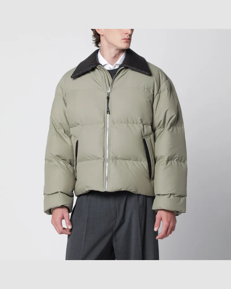 Bottega Veneta Daunenjacke in Tarragon aus Nylon und Baumwolle Green