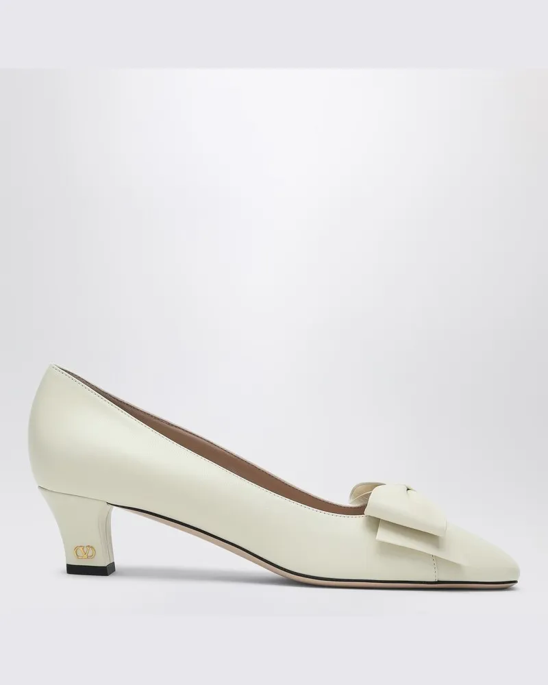 Valentino Garavani Bowow-Pumps in Elfenbein Weiß