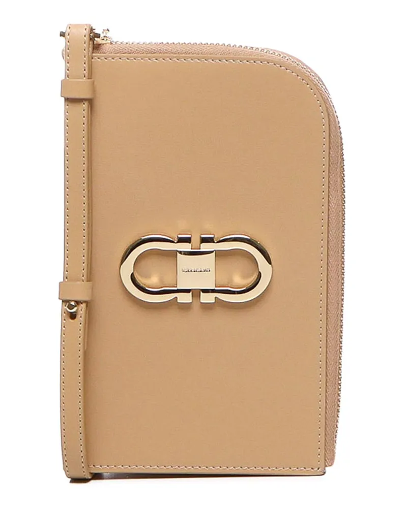 Ferragamo Clutch - Beige Beige