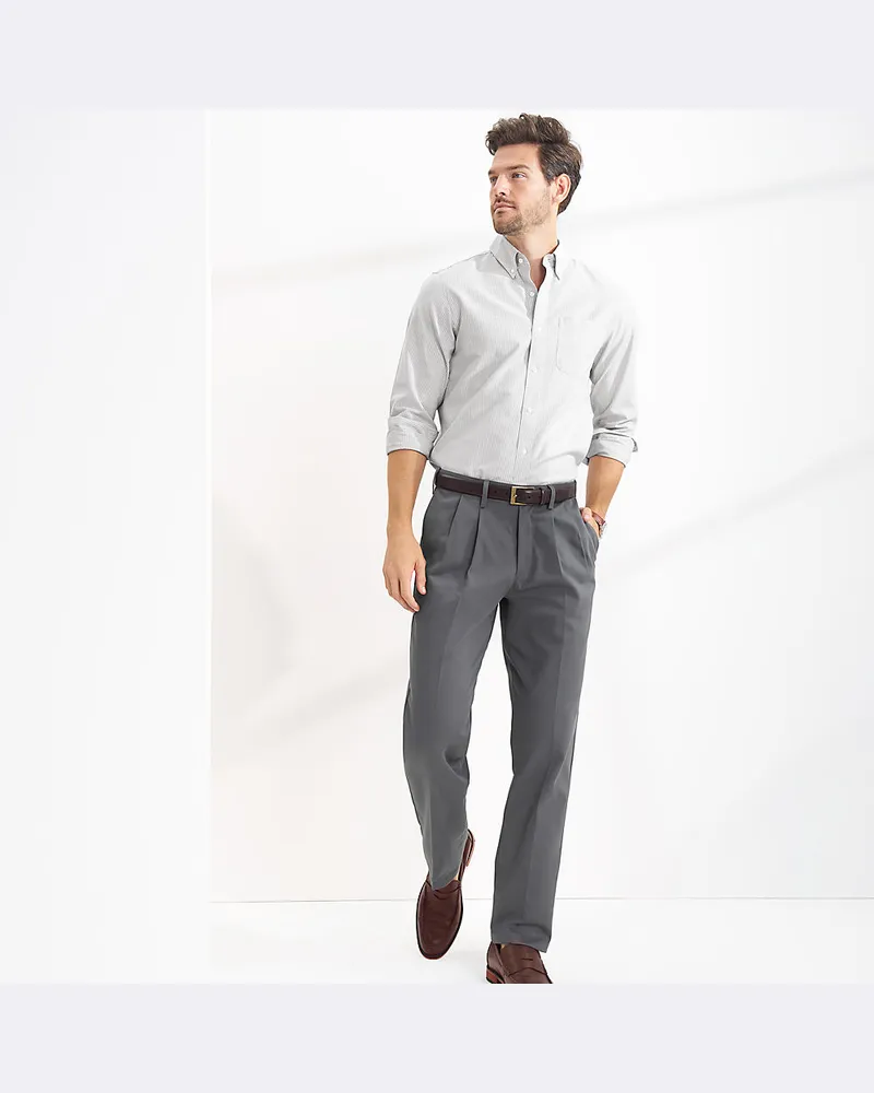 Lands' End CLASSIC COMFORT. Bügelleichte Chino mit Bundfalten, Herren, Größe regular, Grau, Baumwolle, by Grau