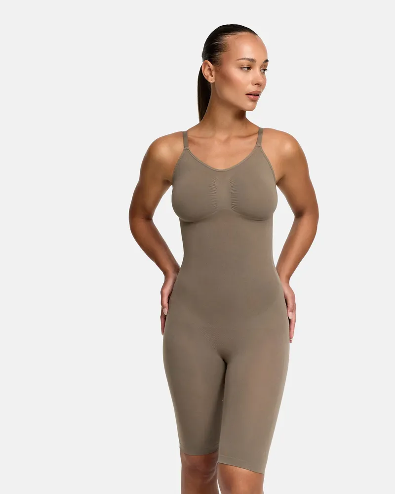 creamy fabrics Bodysuit Sculpting Shapewear mit Shorts (#2) - Taupe / 2XL 