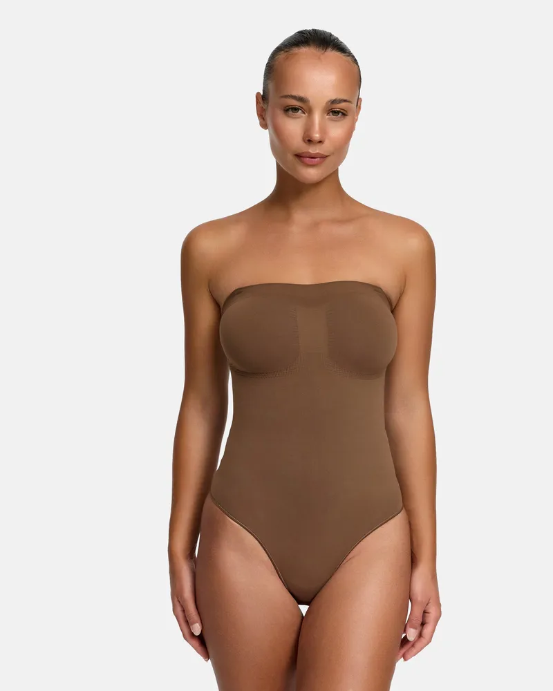 creamy fabrics Trägerloser Bodysuit Sculpting Shapewear mit Slip - Caramel / S 