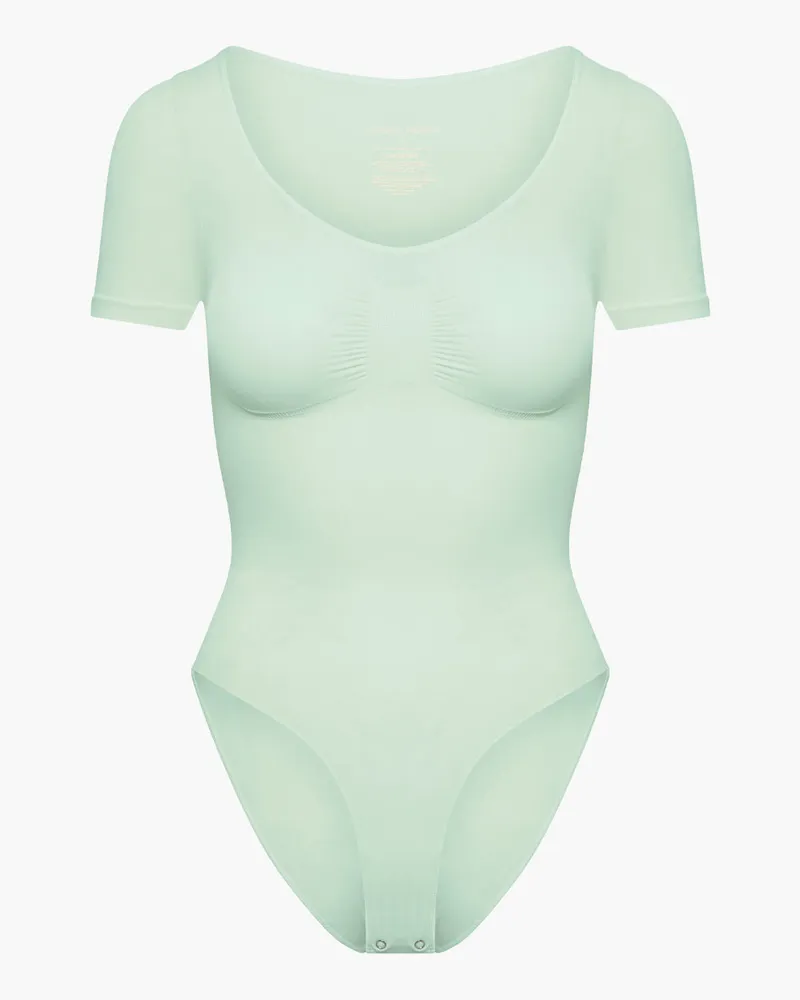 creamy fabrics T-Shirt Bodysuit Sculpting Shapewear mit Slip - Sage Green / 2XL 