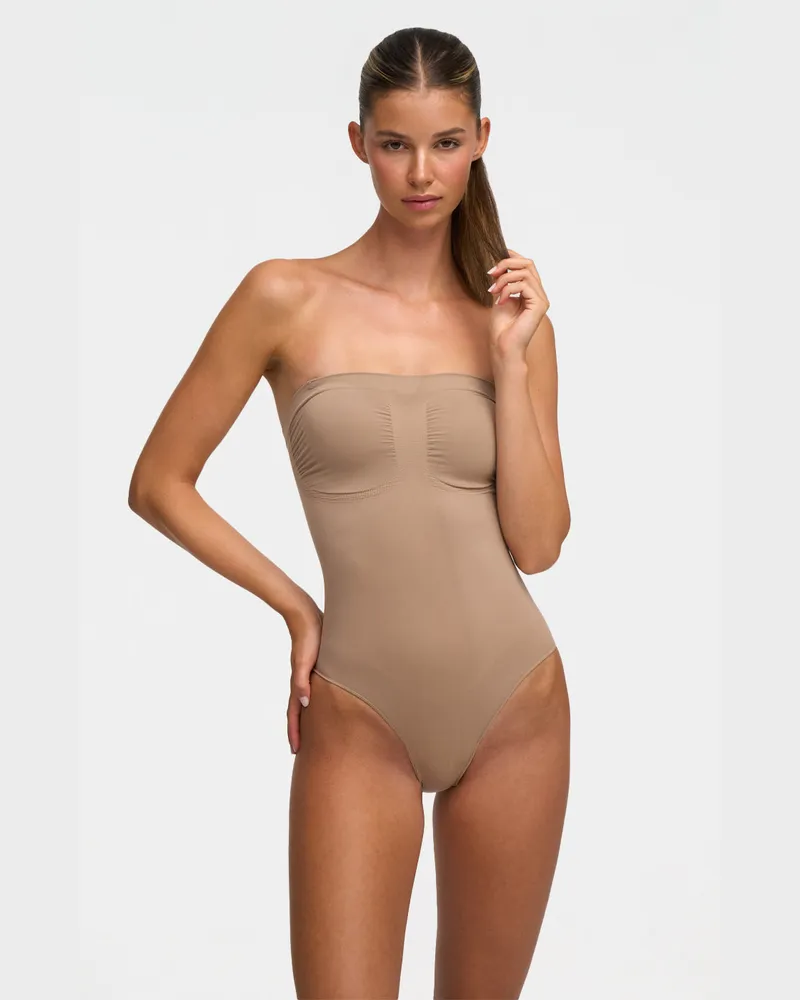 creamy fabrics Trägerloser Bodysuit Sculpting Shapewear mit String - Dark Beige / 2XL 