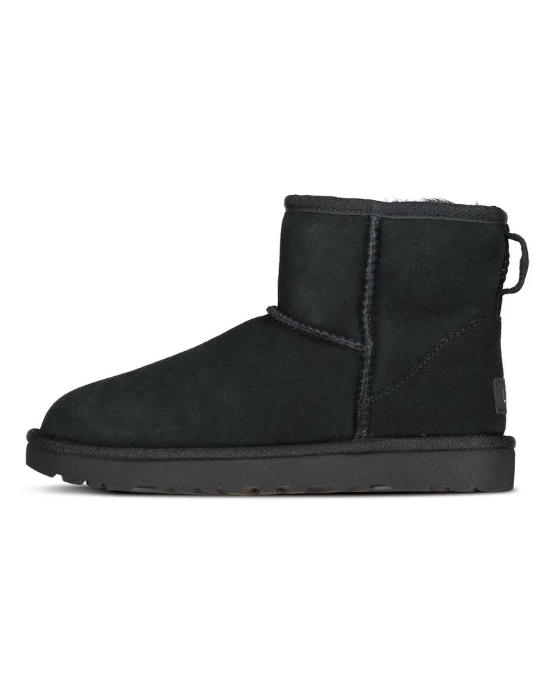 UGG Boots Classic Mini II Schwarz