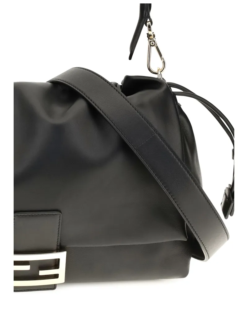 Fendi Women's Shoulder Bag Baguette Soft Nappa Leather Black Calf Black