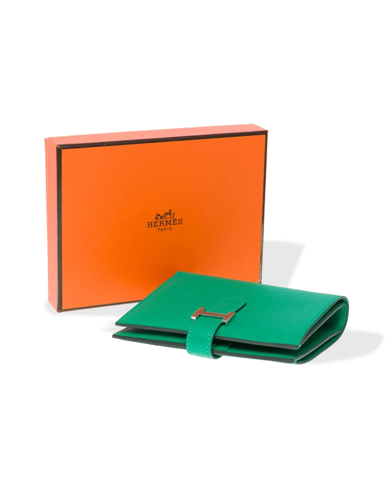 Hermès Béarn Compact Wallet — Mint Green Green