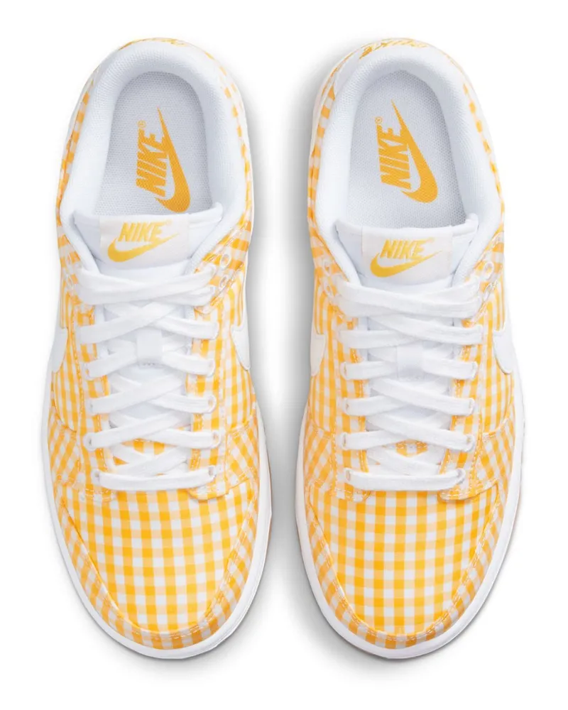 Nike Women's Dunk Low Ewt Sneaker Yellow Rubber Yellow