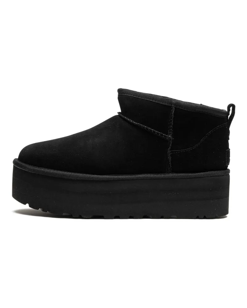 UGG Boot — Black Black