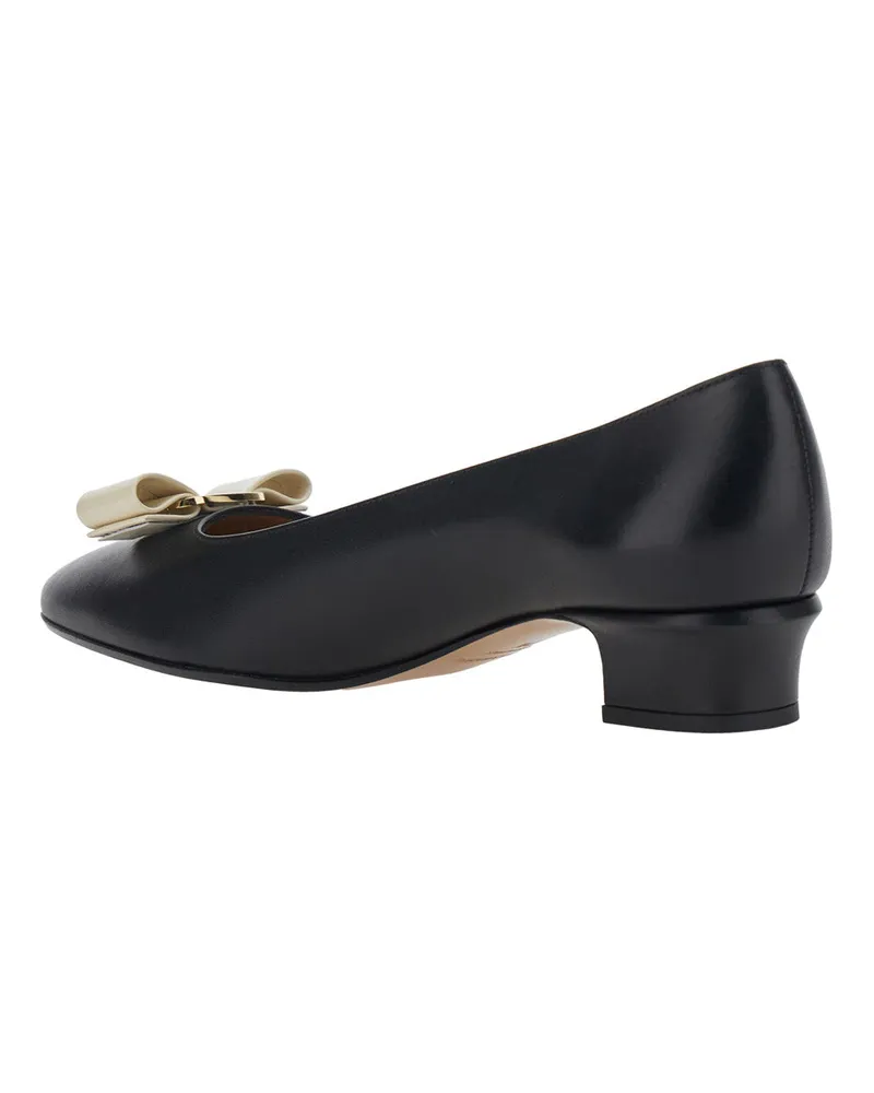 Ferragamo Women's Pumps Vara 2.0 Black Leather Calf Black