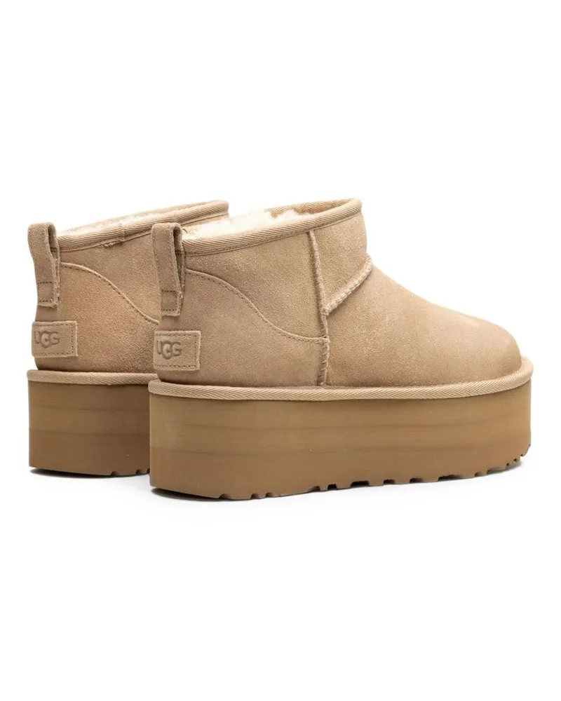 UGG Boot — Beige Beige