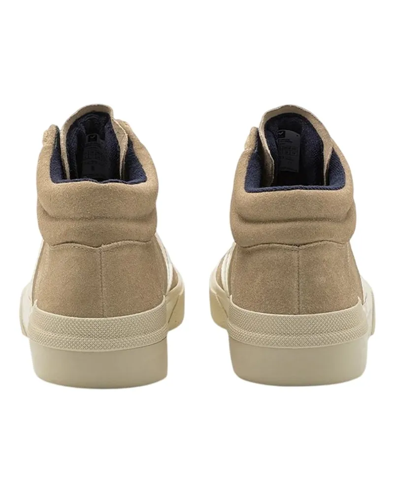 VEJA Minotaur Sneaker — Beige Beige