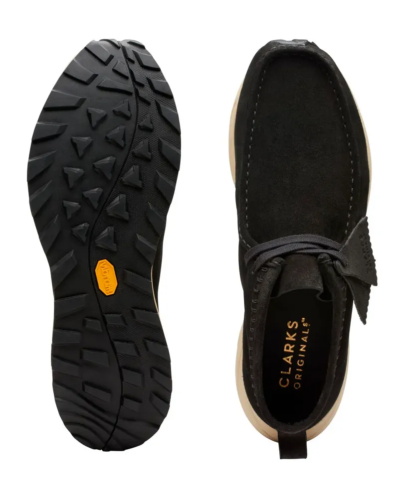 Clarks Men's Wallabee Eden Desert Boot Black Suede Upper Rubber Black
