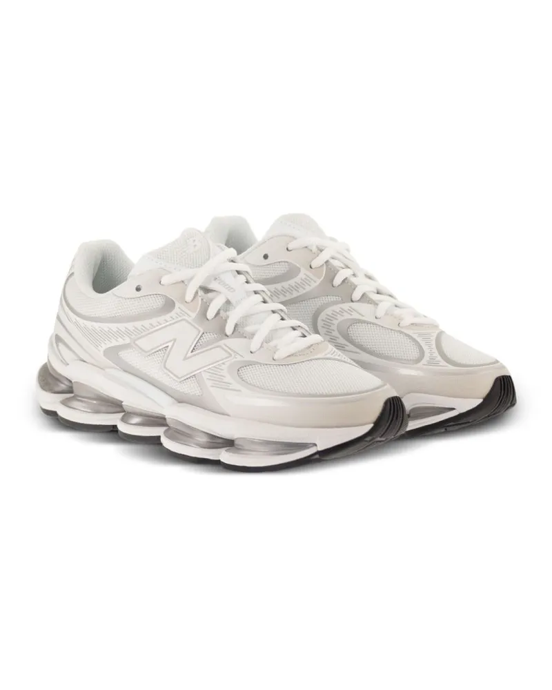 New Balance Sneaker — White White