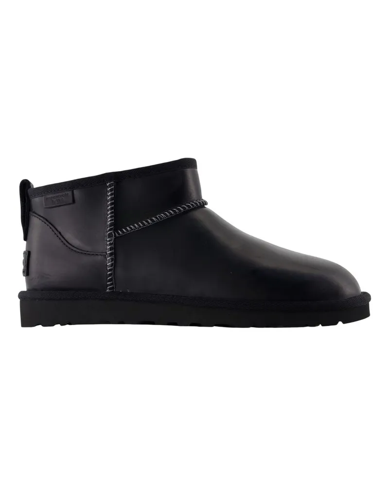 UGG Men's Leather Regenerated Ankle Boot Black Lambskin Black