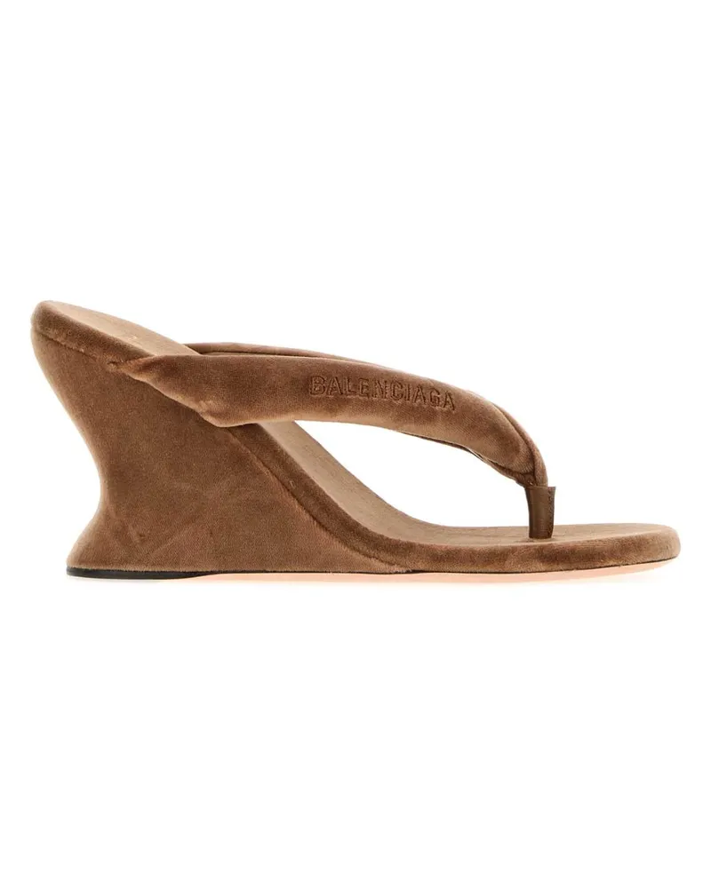 Balenciaga Women's Camel Velvet Thong Wedge Hazelnut Sandali Sandal Beige