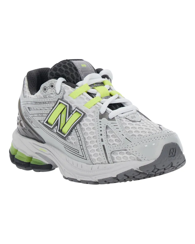 New Balance Sneaker — White White