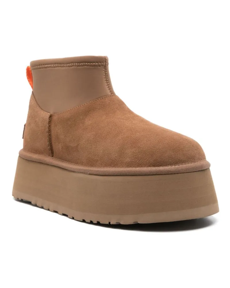 UGG Boot — Chestnut Chestnut