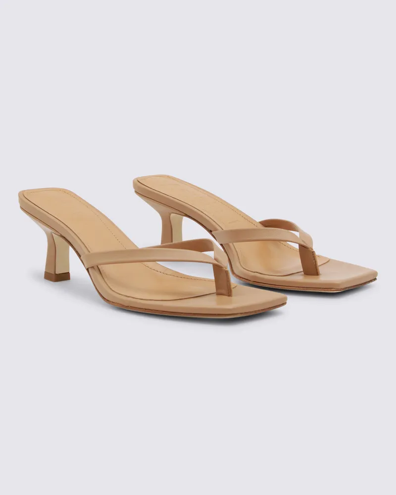 aeyde Women's Sandals Hazelnut Beige