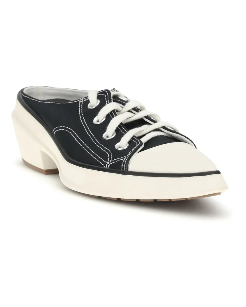 Converse Chuck Sneaker — Black Black