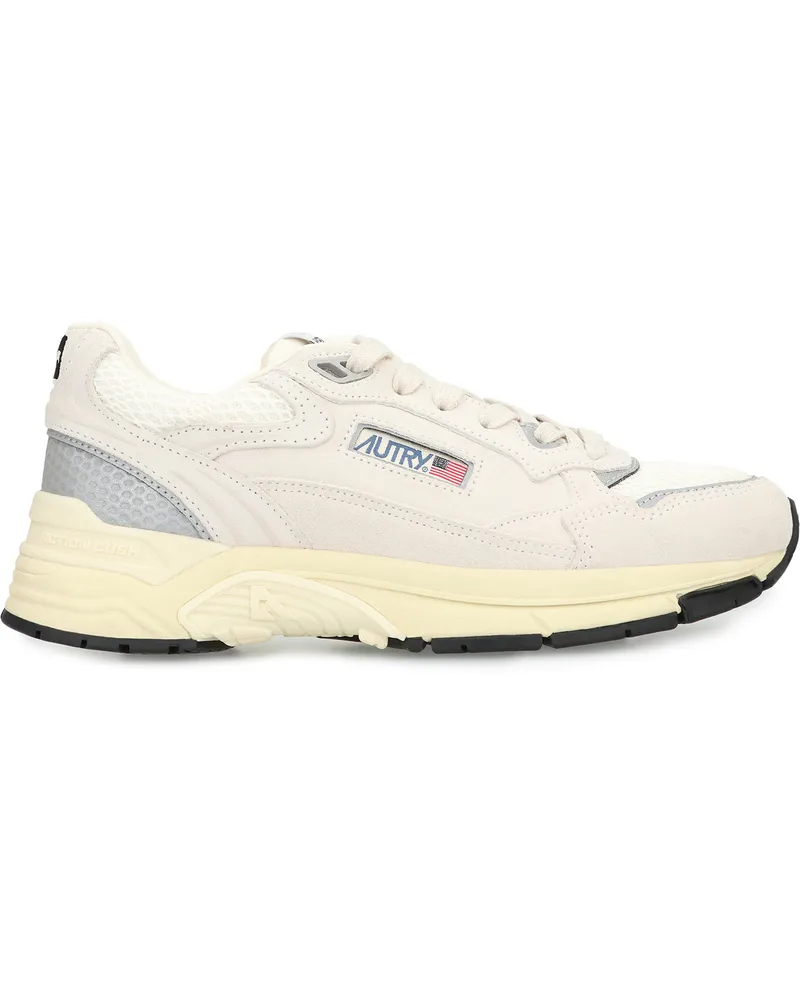 AUTRY Women's Low-Top Sneakers With Breathable Inserts White Goatskin Trainers White