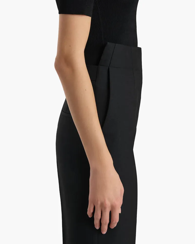 KHAITE E26 Shorts — Black Black
