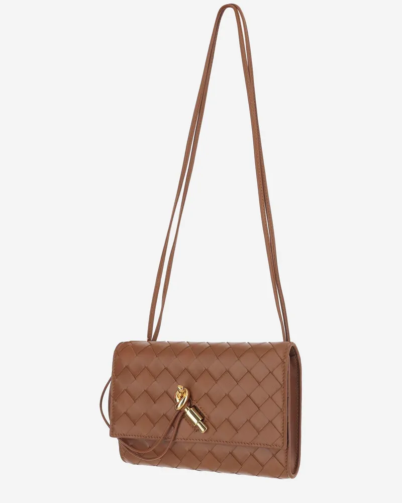 Bottega Veneta Women's Clutch Andiamo Brown Lambskin Bags Brown