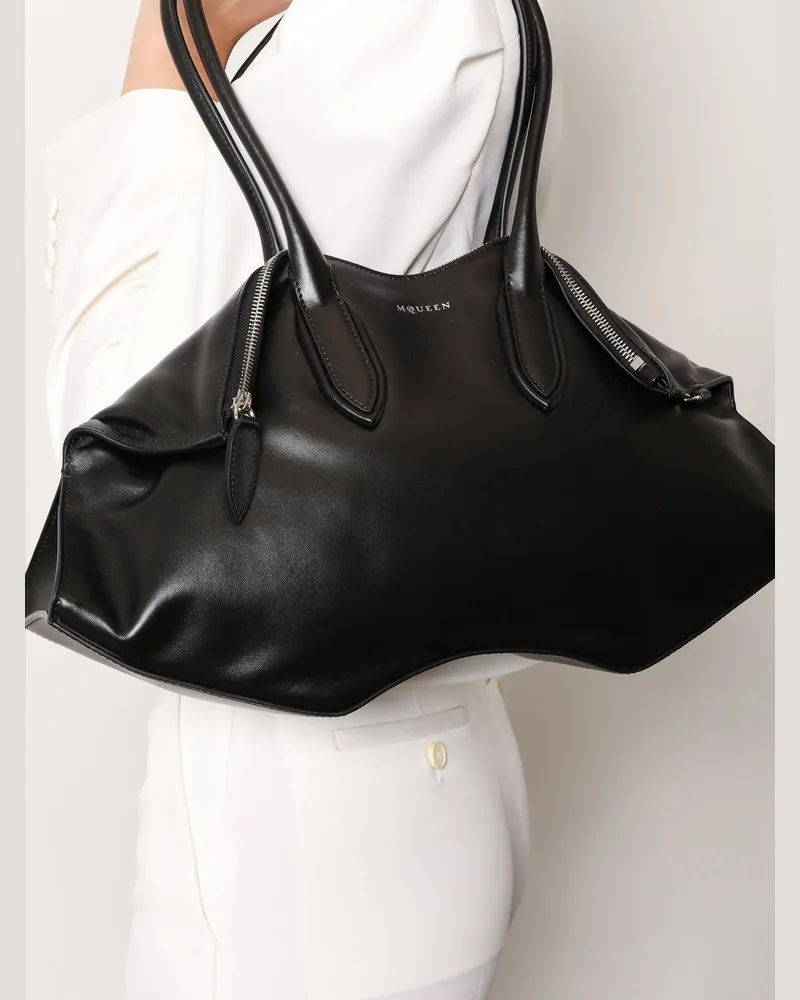 Alexander McQueen Women's Manta Leather Shoulder Bag Black Black